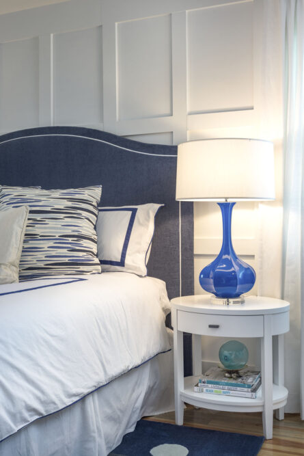 bedroom-nightstand-interior-design-decor-accessories
