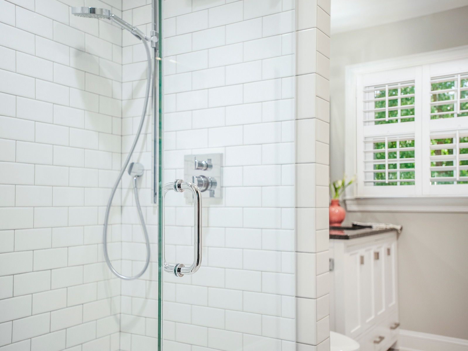 white-subway-tile-bathroom-shower-design-jana-donohoe-designs