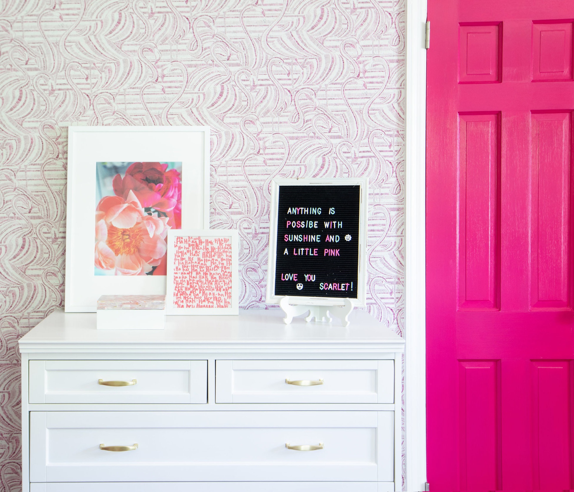 Flamingo+wallpaper+with+pink+doors.jpg