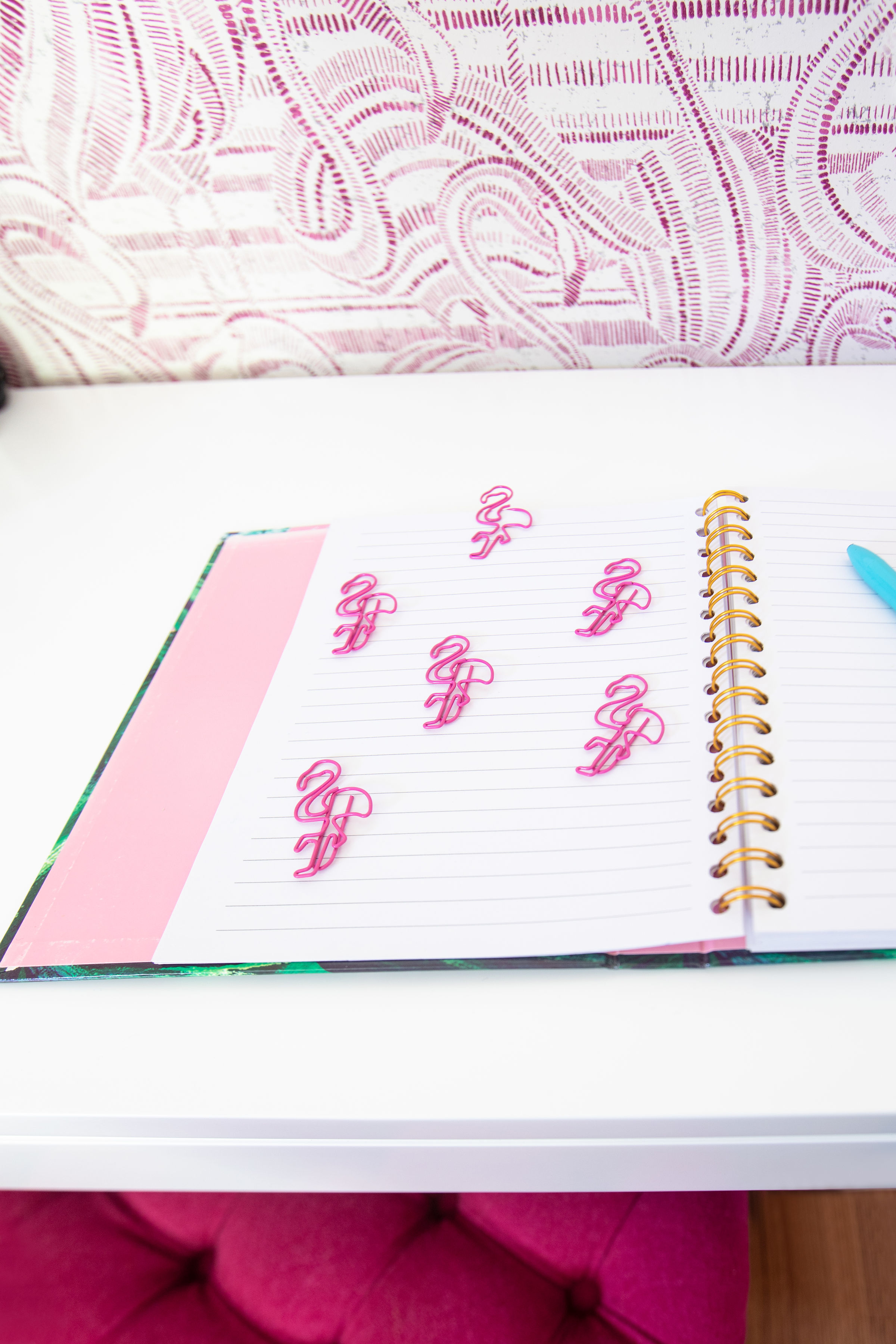 flamingo paper clips with stationary